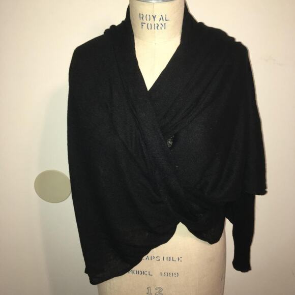 Acrobat Black 100% Linen Tie Front Sweater Jacket OS - Picture 9 of 10